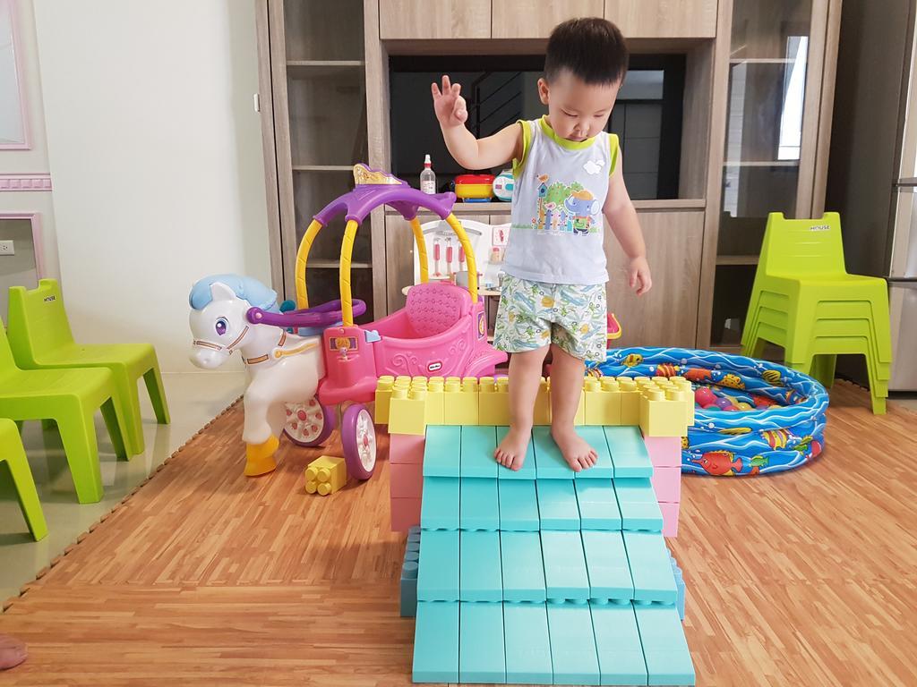 Childlike Innocence Homestay Hualien Exterior foto