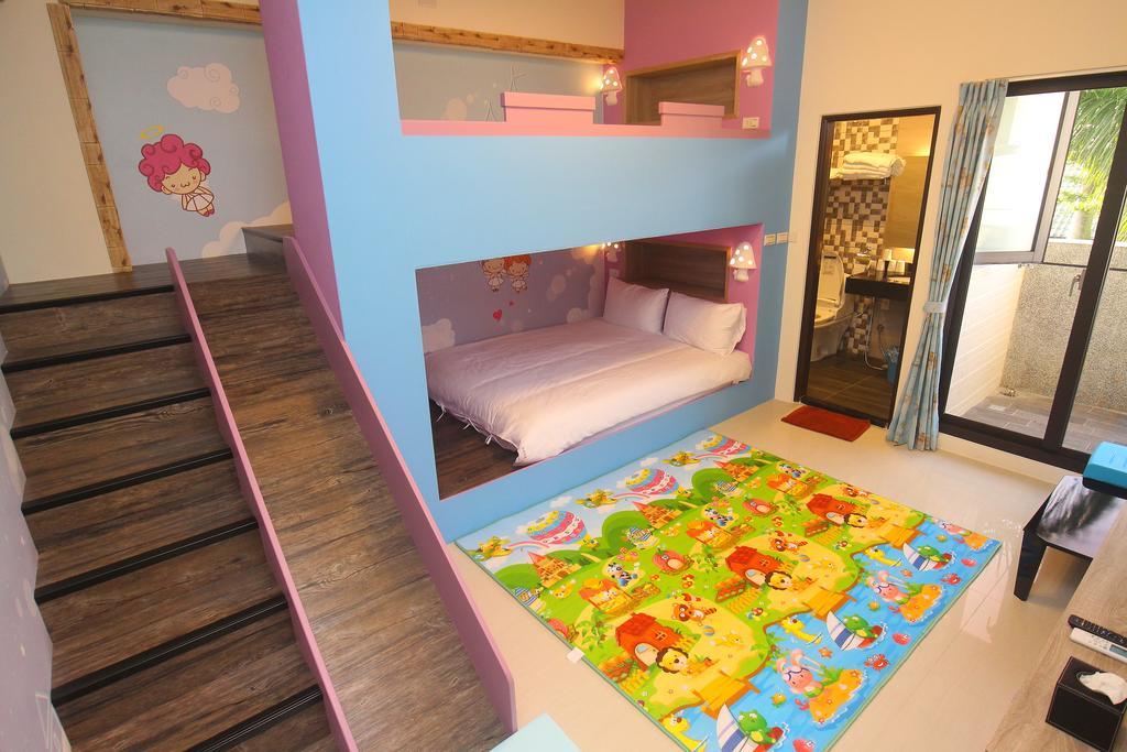 Childlike Innocence Homestay Hualien Exterior foto