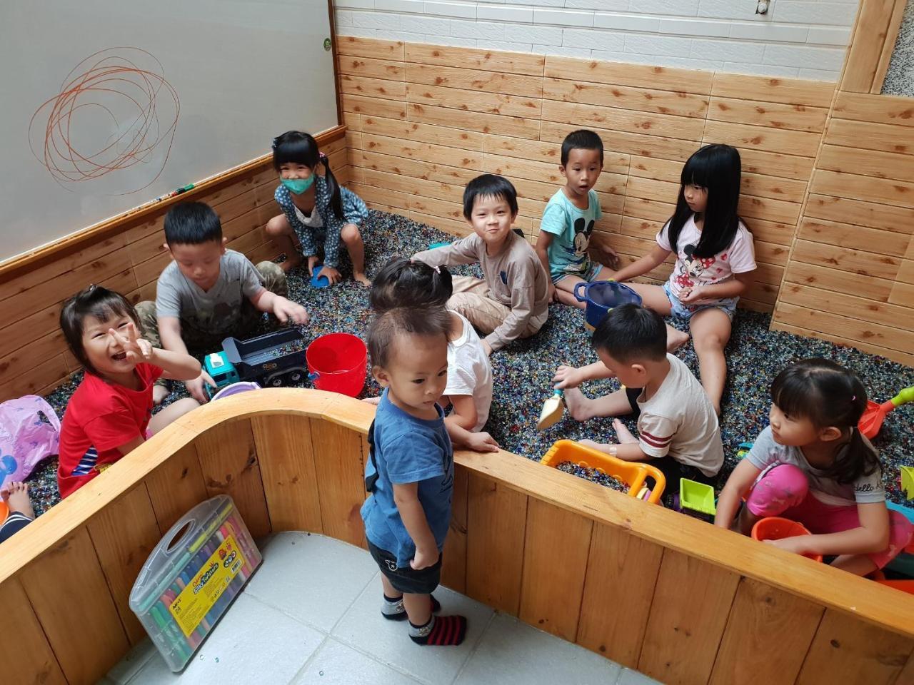 Childlike Innocence Homestay Hualien Exterior foto